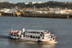 Bateau VILLE DE BORDEAUX sur la Garonne -  photo 33-bordeaux.com