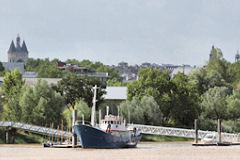 Bordeaux ponton rive droite et bateau Scouts -  photo 33-bordeaux.com