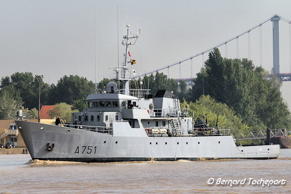 Arrivée à Bordeaux du navire militaire A751 Lynx | Photo 33-bordeaux.com
