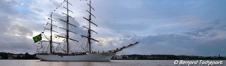 Arrivée du 3 mâts Cisne Branco à Bordeaux