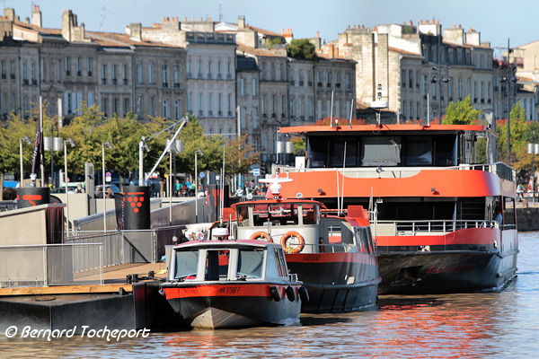 Silnet, Sardane et Sicambre amarrés au ponton de Bordeaux River Cruise  | Photo 33-bordeaux.com