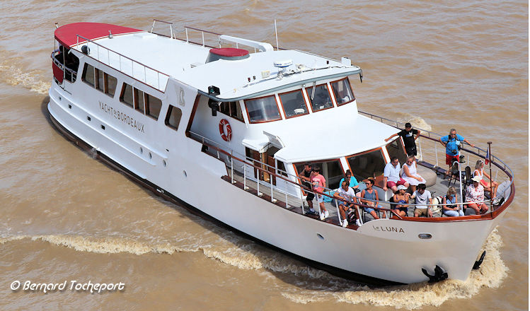 Luna compagnie Yacht de Bordeaux | Photo Bernard Tocheport