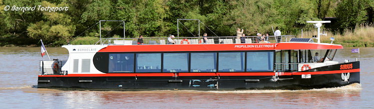 Bateaux Bordelais : Le Sirius | Photo Bernard Tocheport