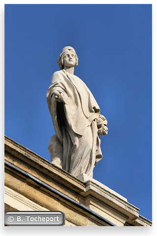 Melpomene muse de la Tragédie : 33-bordeaux.com