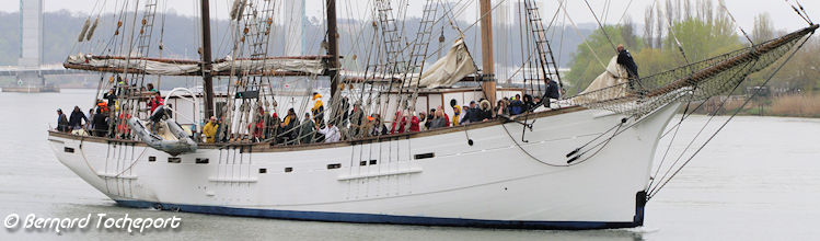 Voilier Marité arrivant à Bordeaux