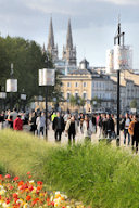 Bordeaux : affluence au jardin des lumières | 33-bordeaux.com