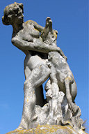 Bordeaux : statue Nymphe de Diane au jardin de la Mairie | photo 33-bordeaux.com