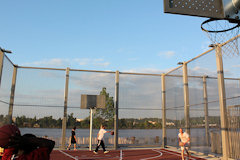 Bordeaux : basket ball au parc des Sports Saint Michel