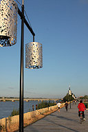 Bordeaux : lampadaire du parc des Sports Saint Michel
