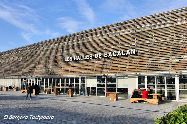 Bordeaux entrée des Halles de Bacalan | Photo Bernard Tocheport