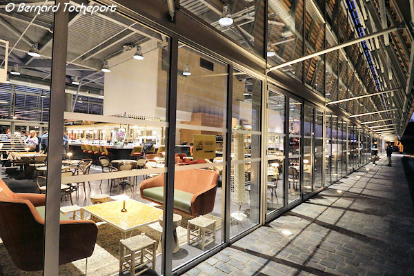 Bordeaux vision nocturne des Halles de Bacalan | Photo Bernard Tocheport