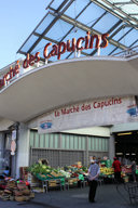 Entrée du marché des Capucins à Bordeaux -  photo 33-bordeaux.com