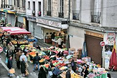 Rue Elie Gintrac les marchands des 4 saisons à Bordeaux -  photo 33-bordeaux.com