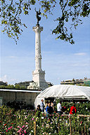 Foire des horticulteurs devant le monument aux Girondins  | Photo 33-bordeaux.com