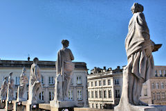 Muses et Déesses depuis le balcon du Grand Théâtre | photo 33-bordeaux.com