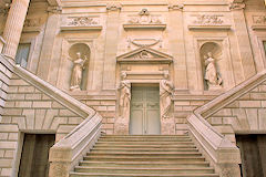 Escalier monumental du Grand Théâtre de Bordeaux | photo 33-bordeaux.com