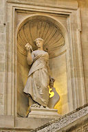 Statue intérieure Grand Théâtre de Bordeaux | photo 33-bordeaux.com