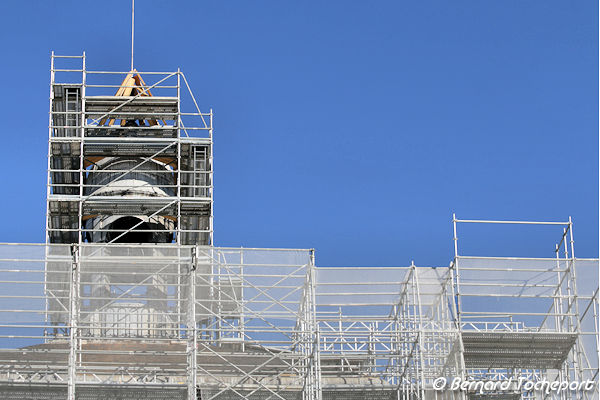 Clocheton du Palais de la Bourse de Bordeaux en cours de restauration | Photo Bernard Tocheport