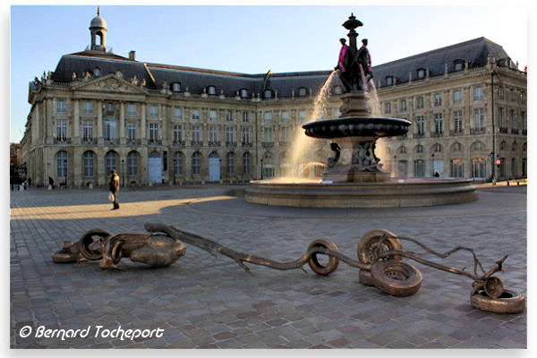 Soleil d'octobre place de la bourse à Bordeaux | Photo Bernard Tocheport
