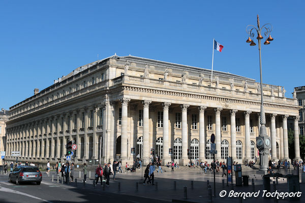 17 rue esprit des lois 33000 bordeaux