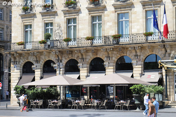 Bordeaux terrasse de la place de la comédie | Photo Bernard Tocheport