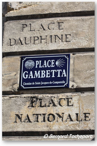 Bordeaux les anciens noms de la place Gambetta, Dauphine et Nationale | Photo Bernard Tocheport