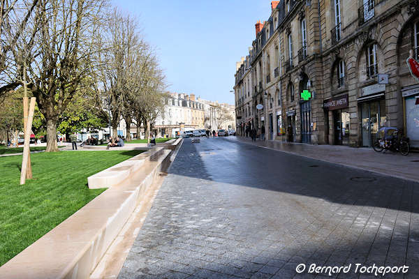 Bordeaux espace piéton et jardin de la place Gambetta | Photo Bernard Tocheport