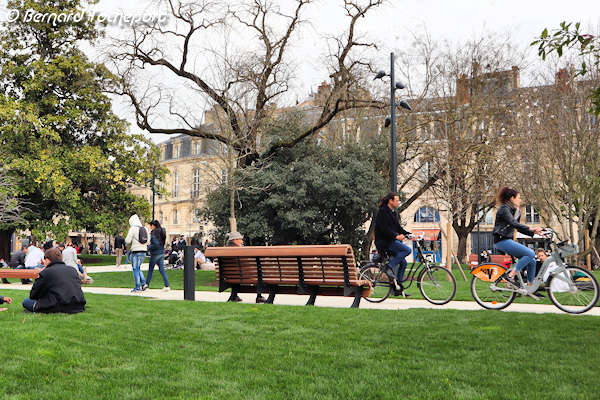 Bordeaux fréquentation du jardin de la place Gambetta | Photo Bernard Tocheport