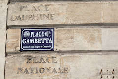 Bordeaux place Dauphine ou Nationale anciens noms de la place Gambetta | Photo Bernard Tocheport