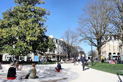 Bordeaux le jardin de la place Gambetta face au Cours Clémenceau | Photo Bernard Tocheport