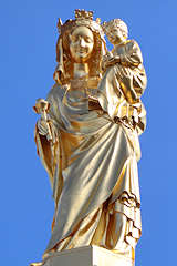 Bordeaux statue Notre Dame d'Aquitaine tour Pey Berland | Photo Bernard Tocheport 