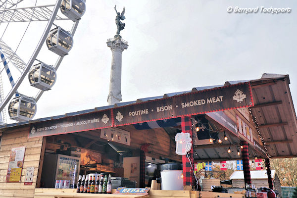 Bordeaux chalet du marché de Noël place des Quinconces | Photo Bernard Tocheport