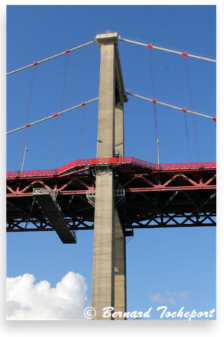 Bordeaux pont d'Aquitaine : 33-bordeaux.com