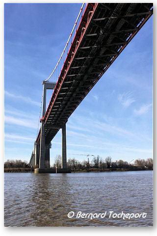 Bordeaux pont d'Aquitaine : 33-bordeaux.com