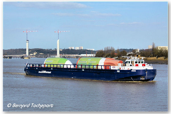 Construction du pont Bacalan Bastide : 33-bordeaux.com