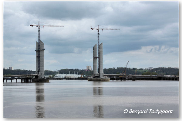 Construction du pont Bacalan Bastide : 33-bordeaux.com