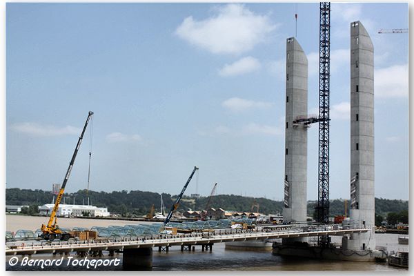 Construction du pont Bacalan Bastide : 33-bordeaux.com
