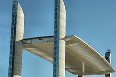 Le pont Bacalan Bastide - Chaban Delmas :détail du tablier en position haute  | 33-bordeaux.com