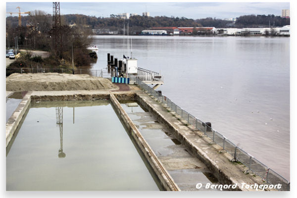 Construction du pont Bacalan Bastide : 33-bordeaux.com