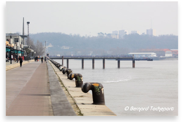 Construction du pont Bacalan Bastide : 33-bordeaux.com