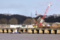 Rive droite grue pont Bacalan Bastide à Bordeaux | 33-bordeaux.com