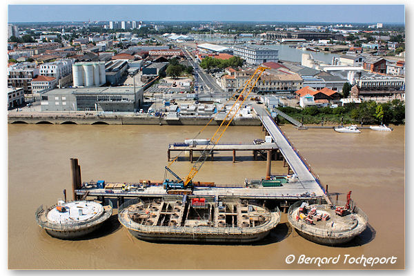 Construction du pont Bacalan Bastide : 33-bordeaux.com
