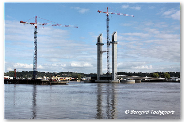 Construction du pont Bacalan Bastide : 33-bordeaux.com