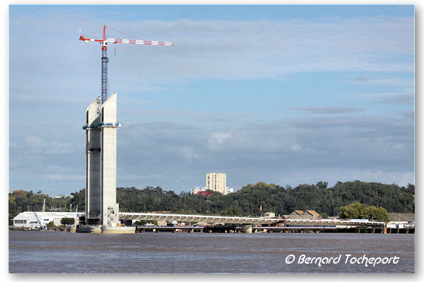 Construction du pont Bacalan Bastide : 33-bordeaux.com