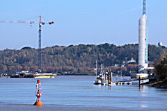 Novembre 2011 : apparition des verrières rive droite  | 33-bordeaux.com