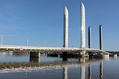 Perspective du pont Jacques Chaban Delmas -  photo 33-bordeaux.com