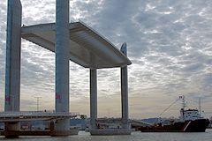 Pont Chaban Delmas passage du baliseur Gascogne -  photo 33-bordeaux.com