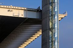 Pont Chaban Delmas détail escalier et travée centrale -  photo 33-bordeaux.com