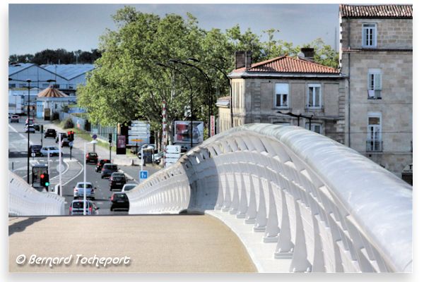 Bordeaux pont levant Chaban Delmas| 33-bordeaux.com