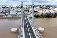 Pont Chaban Delmas et Bordeaux vus depuis un pylone rive droite | Photo 33-bordeaux.com